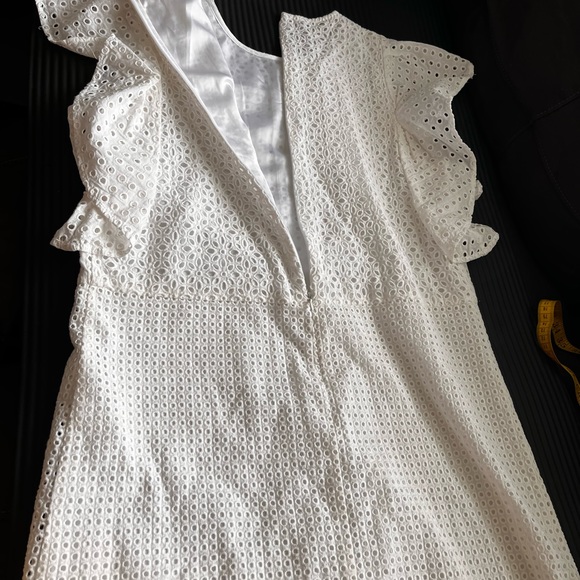 🍐 Mika & Gali Women's Calista White Eyelet dress - Picture 11 of 13